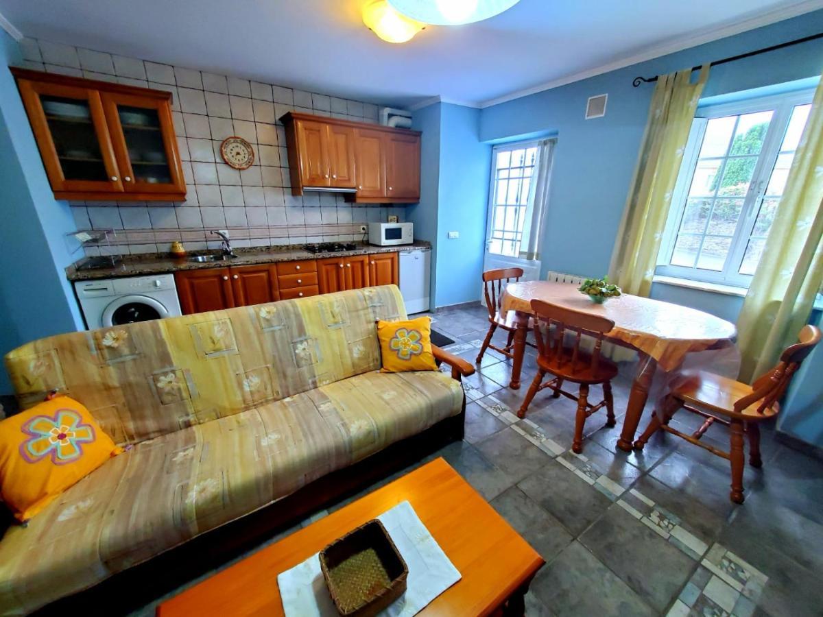 Apartamentos Turisticos Rosa Рибадео Экстерьер фото
