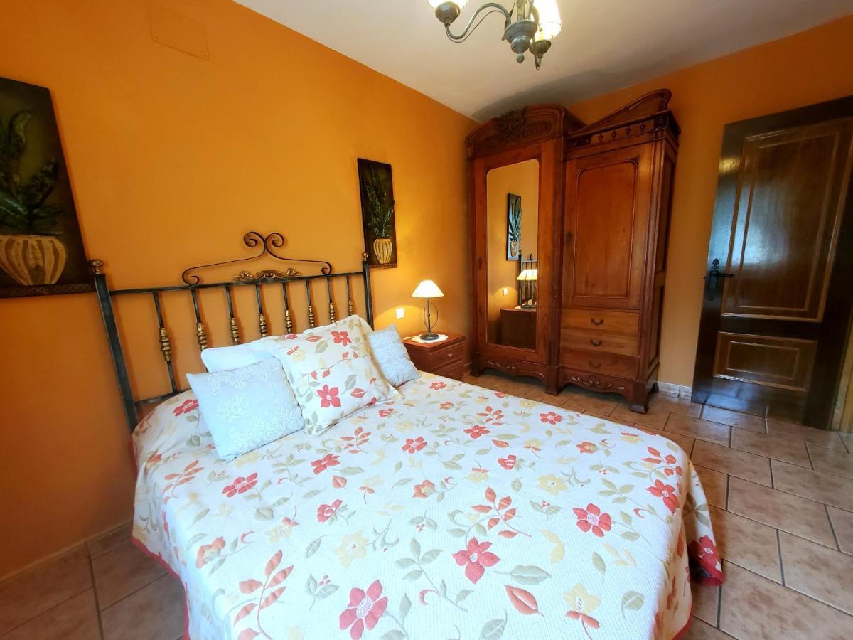 Apartamentos Turisticos Rosa Рибадео Экстерьер фото