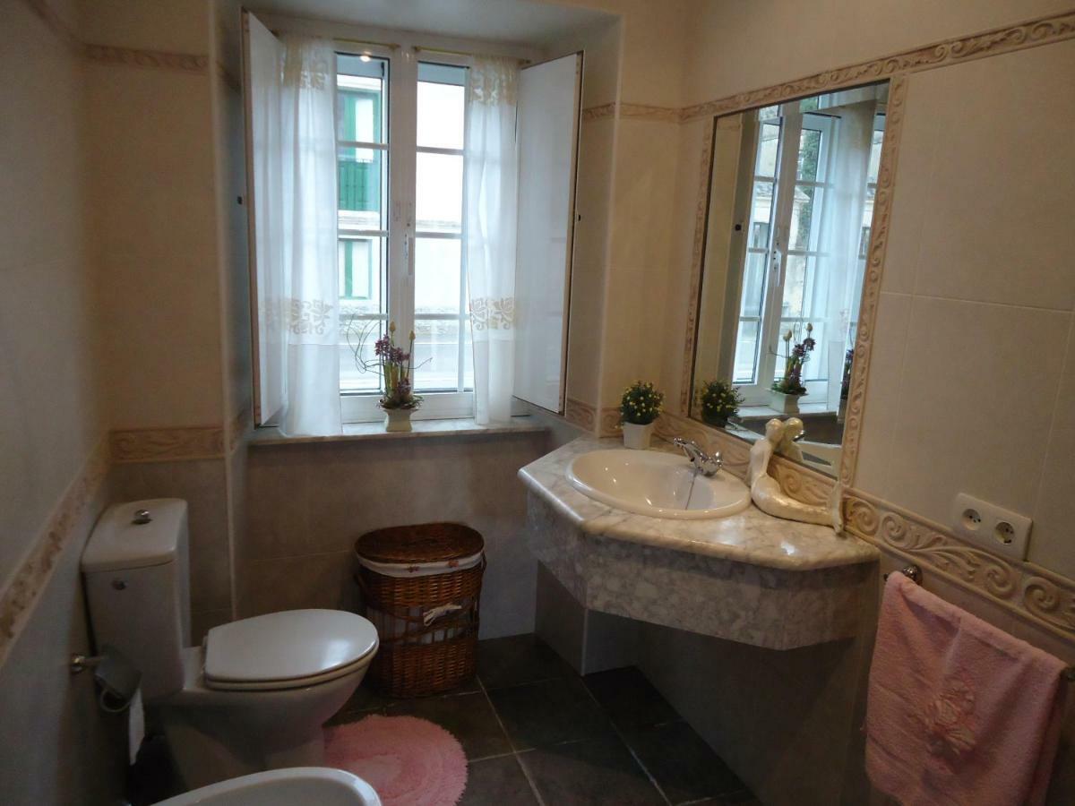 Apartamentos Turisticos Rosa Рибадео Экстерьер фото